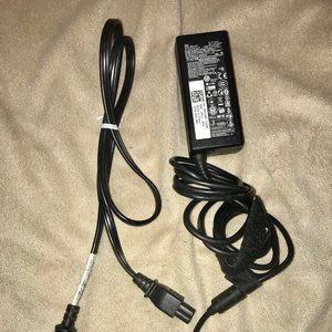 DELL DA45NM140 45W 19.5V AC POWER ADAPTER CHARGER